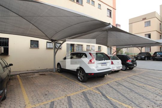 Garagem de apartamento à venda com 2 quartos, 65m² em Jardim Guanabara, Belo Horizonte