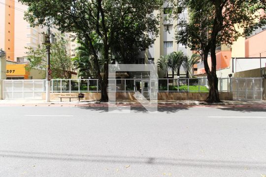 Fachada de apartamento para alugar com 1 quarto, 32m² em Indianópolis, São Paulo