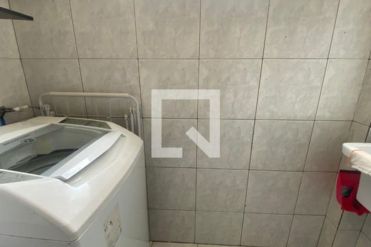 Área de Serviço de apartamento para alugar com 2 quartos, 72m² em Havaí, Belo Horizonte