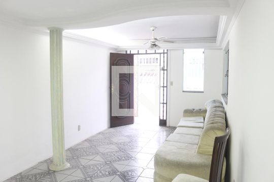 Sala de casa à venda com 3 quartos, 160m² em Nova Gerti, São Caetano do Sul