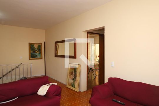 Sala de casa à venda com 3 quartos, 350m² em Cidade Líder, São Paulo