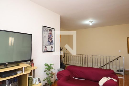 Sala de casa à venda com 3 quartos, 350m² em Cidade Líder, São Paulo