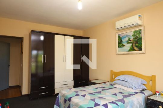 Quarto 1 (Suíte) de casa à venda com 3 quartos, 350m² em Cidade Líder, São Paulo