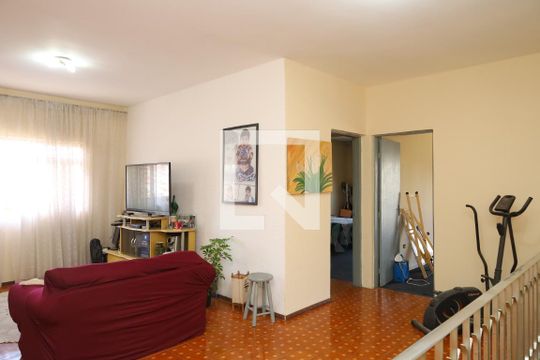 Sala de casa à venda com 3 quartos, 350m² em Cidade Líder, São Paulo