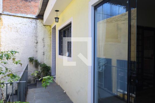 Quintal de casa à venda com 3 quartos, 350m² em Cidade Líder, São Paulo