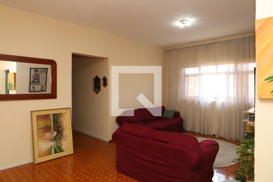 Sala de casa à venda com 3 quartos, 350m² em Cidade Líder, São Paulo