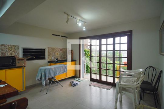 Área gourmet de casa à venda com 3 quartos, 381m² em Ouro Branco, Novo Hamburgo