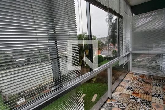 Varanda da Sala de casa à venda com 3 quartos, 381m² em Ouro Branco, Novo Hamburgo