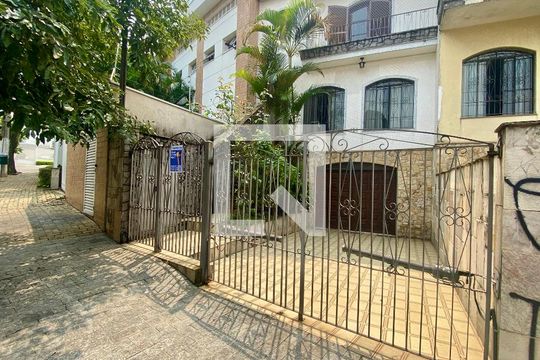 Fachada de casa à venda com 3 quartos, 220m² em Vila Formosa, São Paulo