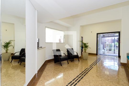Hall Social  de apartamento para alugar com 2 quartos, 50m² em Vila Galvão, Guarulhos