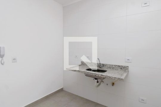 Sala/Cozinha de apartamento para alugar com 2 quartos, 47m² em Vila Medeiros, São Paulo