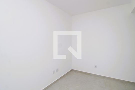 Quarto 2 de apartamento para alugar com 2 quartos, 47m² em Vila Medeiros, São Paulo