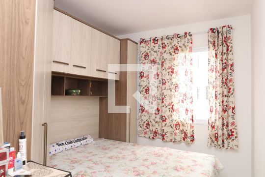 Quarto 1 de apartamento para alugar com 2 quartos, 45m² em Vila Nova Curuçá, São Paulo