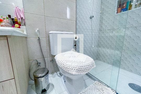 Banheiro/Suíte de apartamento à venda com 2 quartos, 100m² em Jardim Paulista, São Paulo