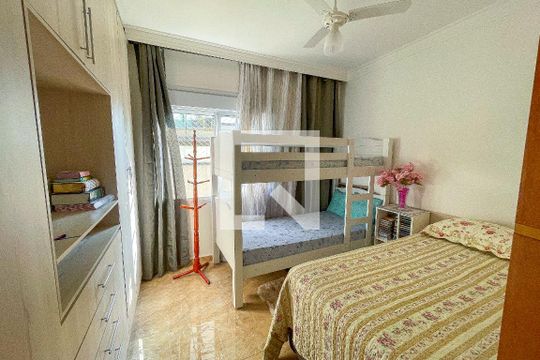 Quarto de apartamento à venda com 2 quartos, 100m² em Jardim Paulista, São Paulo