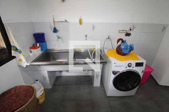 Área de Serviço de casa à venda com 6 quartos, 462m² em Jardim Franca, São Paulo