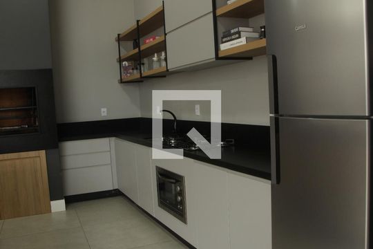 Apartamento à venda com 2 quartos, 77m² em Cristo Redentor, Porto Alegre