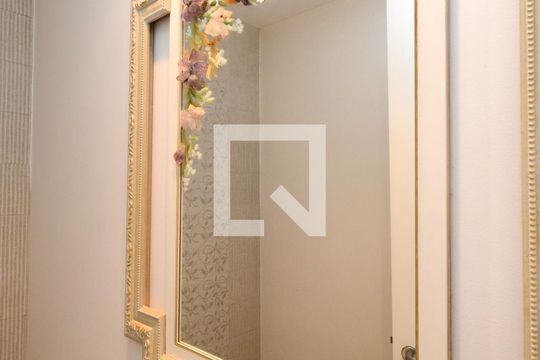 Lavabo de apartamento à venda com 4 quartos, 140m² em Vila Constancia, São Paulo