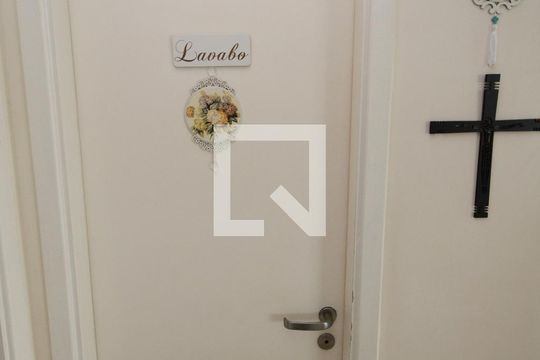Lavabo de apartamento à venda com 4 quartos, 140m² em Vila Constancia, São Paulo