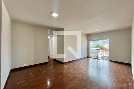 Apartamento para alugar com 2 quartos, 95m² em Freguesia (jacarepaguá), Rio de Janeiro