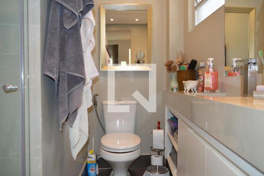 Banheiro da Suíte de apartamento à venda com 2 quartos, 87m² em Vila Mariana, São Paulo