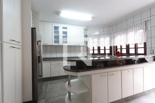 Cozinha de casa à venda com 5 quartos, 325m² em Sítio da Figueira, São Paulo