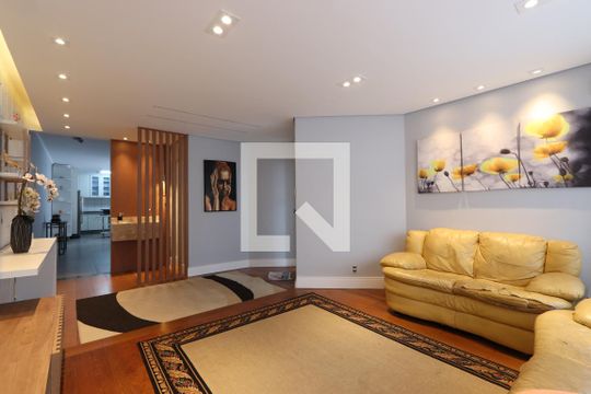 Sala de casa à venda com 5 quartos, 325m² em Sítio da Figueira, São Paulo