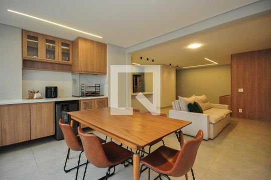 Apartamento para alugar com 3 quartos, 110m² em Vila Andrade, São Paulo