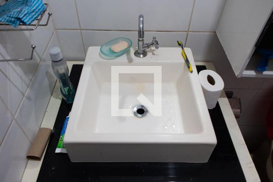 BANHEIRO de casa à venda com 3 quartos, 605m² em Bosque de Barão Geraldo, Campinas