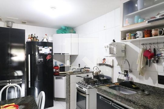 Cozinha de casa de condomínio à venda com 2 quartos, 69m² em Maria da Graça, Rio de Janeiro