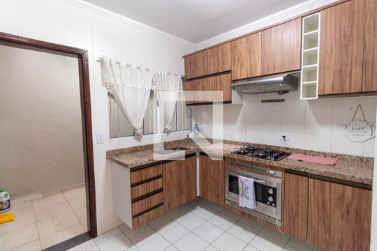 Cozinha de casa à venda com 2 quartos, 72m² em Jardim Nordeste, São Paulo