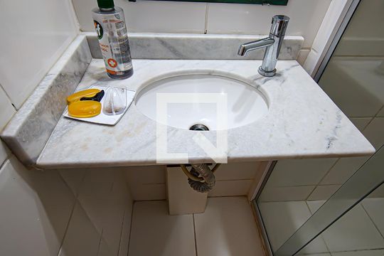 banheiro social de apartamento à venda com 3 quartos, 80m² em Tanque, Rio de Janeiro