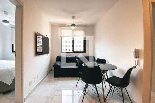 Sala de apartamento para alugar com 2 quartos, 34m² em Butantã, São Paulo