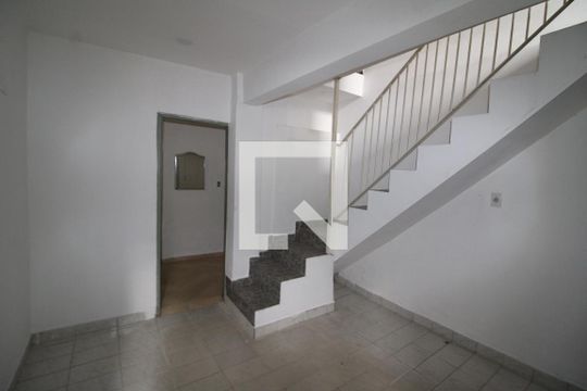 Sala de casa para alugar com 2 quartos, 80m² em Limão, São Paulo