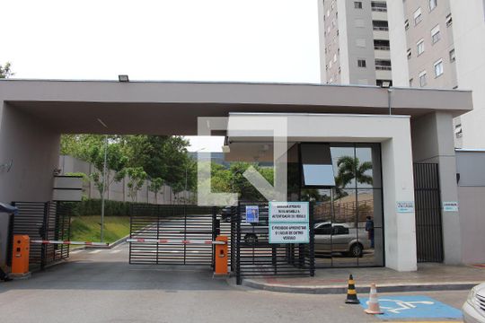 Fachada  de apartamento à venda com 2 quartos, 50m² em Vila Metalúrgica, São Paulo