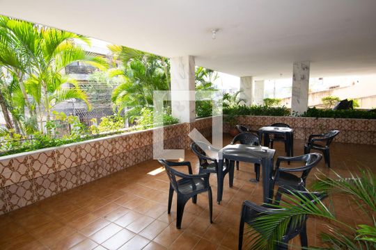Área comum de apartamento à venda com 3 quartos, 120m² em I. Governador, Rio de Janeiro