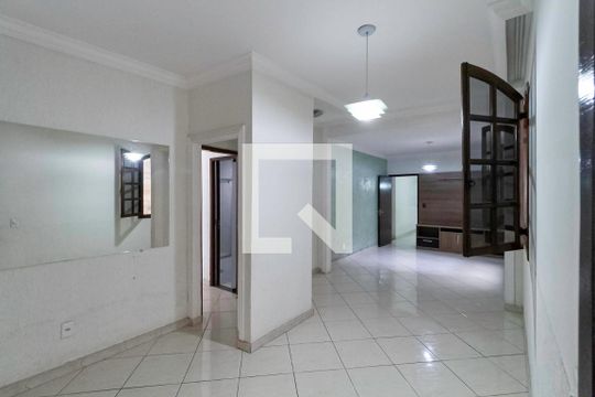 Casa à venda com 5 quartos, 485m² em Santa Terezinha, Belo Horizonte