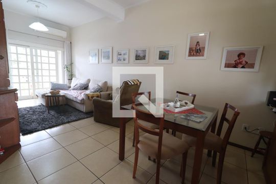 Casa à venda com 3 quartos, 360m² em São Jorge, Novo Hamburgo