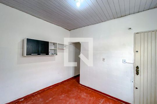 Cozinha de casa para alugar com 1 quarto, 34m² em Vila Oratório, São Paulo
