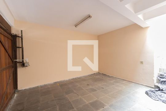 Garagem de casa à venda com 6 quartos, 125m² em Jardim Nossa Senhora do Carmo, São Paulo