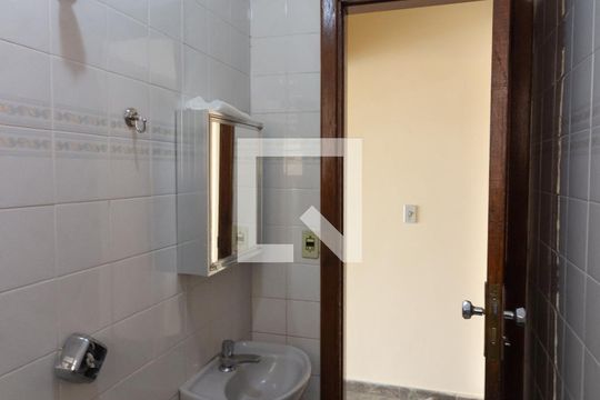 Lavabo de casa à venda com 6 quartos, 125m² em Jardim Nossa Senhora do Carmo, São Paulo
