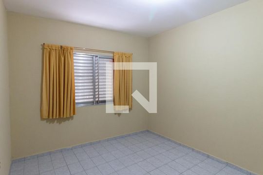 Quarto 1 de casa à venda com 6 quartos, 125m² em Jardim Nossa Senhora do Carmo, São Paulo