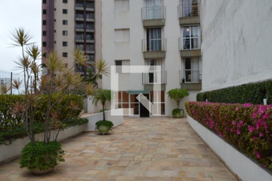 Área comum de apartamento para alugar com 1 quarto, 45m² em Vila Mariana, São Paulo