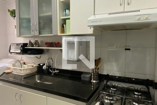 Cozinha de apartamento à venda com 3 quartos, 75m² em Jardim America, Belo Horizonte