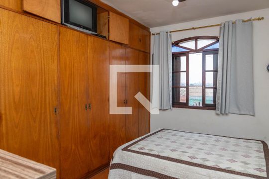 Quarto 1 - suíte de casa para alugar com 3 quartos, 220m² em Jardim Borborema, São Bernardo do Campo
