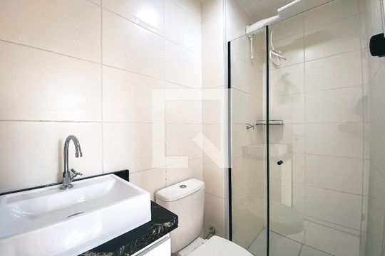 Banheiro de apartamento à venda com 2 quartos, 32m² em Jardim Celeste, São Paulo