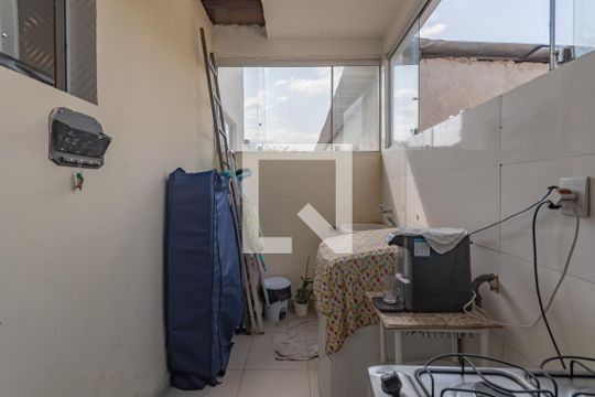 Área de Serviço de casa à venda com 2 quartos, 101m² em Santa Terezinha, Belo Horizonte