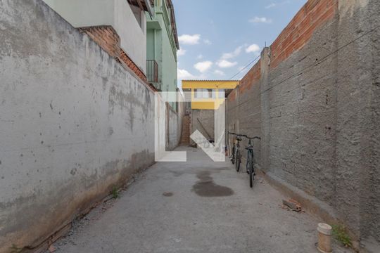 Entrada de casa à venda com 2 quartos, 101m² em Santa Terezinha, Belo Horizonte