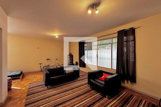 Sala de casa à venda com 3 quartos, 231m² em Chácara Santo Antônio (zona Sul), São Paulo