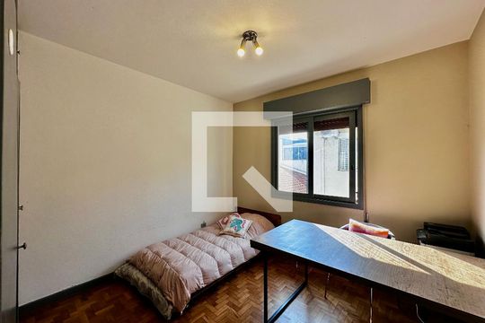 Suíte de casa à venda com 3 quartos, 231m² em Chácara Santo Antônio (zona Sul), São Paulo